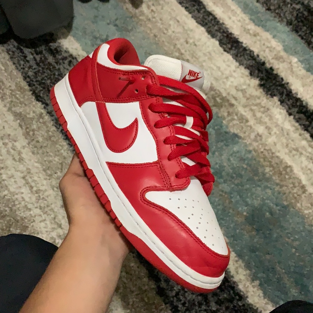 Nike dunk low university red